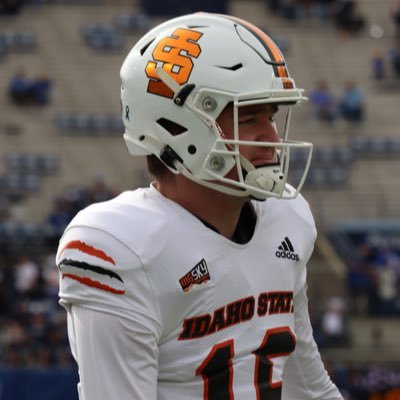 Former D1 Quarterback// Boyd School of Law