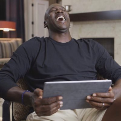 AgnoAllanC's profile picture. Agnostique // Rust Cohle // Nak Muay // Hagakure // Français de branche // Moins d’Etat