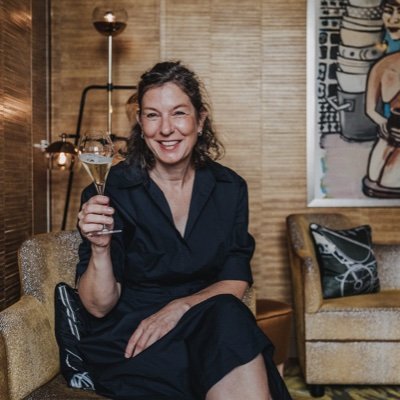 - DipWSET 
- Wine Writer/Consultant
- Founder Schaumweinmagazin
- Focus on: Sparkling Wine/Sekt

https://t.co/wv2RIQbu2t