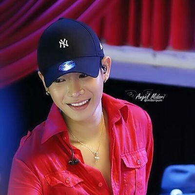 BuaSomji's profile picture. เป็นนุชของผลิต
  : fan account :