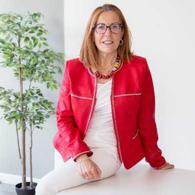 Facilitadora de soluciones para la empresa utilizando el Marketing y la Comunicación @korbusinessweb