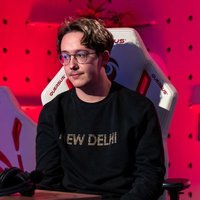 Maeda (@maeda_ssb) 's Twitter Profile Photo Maeda (@maeda_ssb) 's Twitter Profile Photo