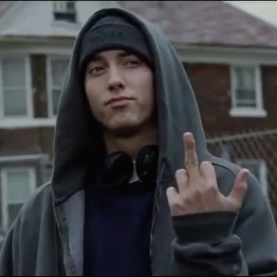 Люблю слушать eminem