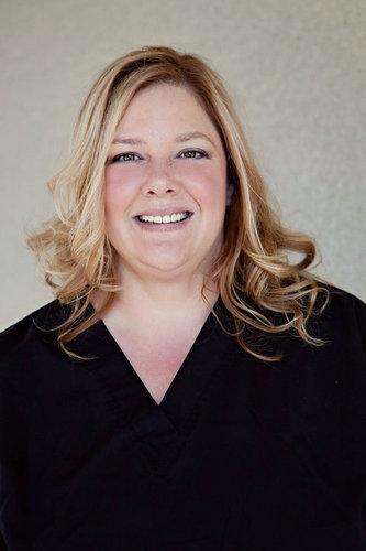 I am an optometrist with a family eyecare practice and optical located in Las Vegas, NV.