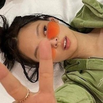 kqwqae's profile picture. nada