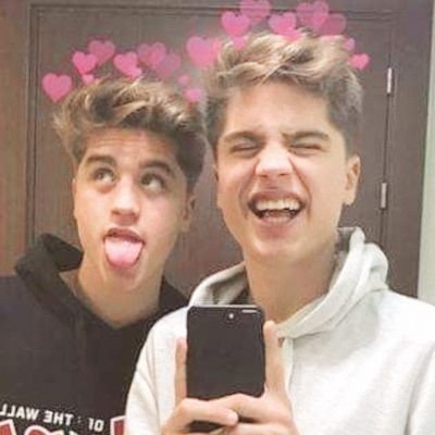 . . . thinking about the happines of Martinez Twins and martinators 💭
