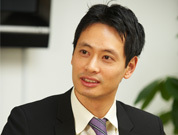 Tien is chairman and co-founder of London-based foreign exchange specialists, Currency Solutions. Loves to talk currency!
