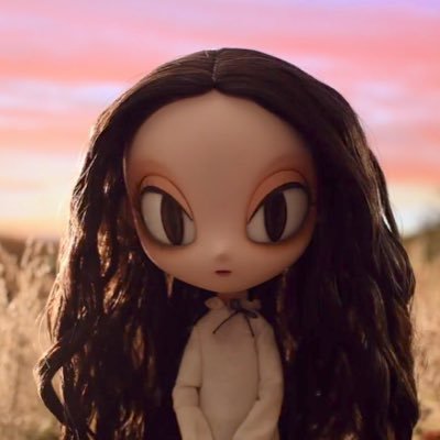 helloarchivee's profile picture. 