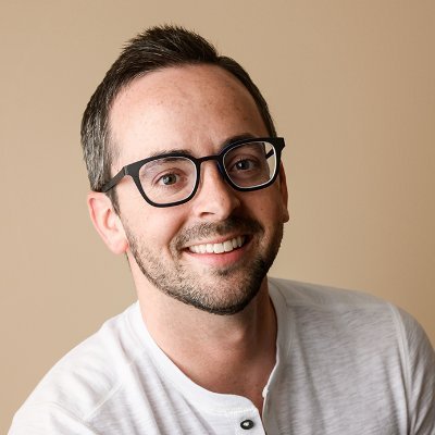 I'm a full-time voice talent who works with clients both nationally and internationally, providing prompt and professional voice over service.