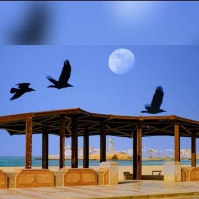 اللهم لا تجعلني ممن ينساك في نعمته، ولا يذكرك إلا في شدته، وأجعلني قريباً ،منك شاكراً لك في كل الظروف.