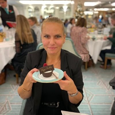 blueyblinx's profile picture. Running , Animals, Nature. Spiritualism ❤
My body my choice. NOT  vaccinated .
🇨🇭🇮🇹🇬🇧