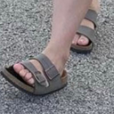 just a Birkenstock exploring the world without a foot to lead me || no longer affiliated with @emilyclose06