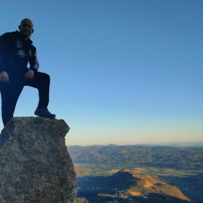CerberousGod's profile picture. There is more to it than what meets the eye. 👾
💡Peace is the result of retraining your mind to process life as it is, rather than as you think it should be. ☕