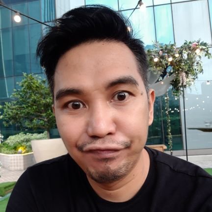 spcl_gftd_child's profile picture. enjoying the life I have | solo traveller ✈🚢🚍 | just bring me to the beach 🏖

Are you ready to understand my language? Majority of them hate it 😄