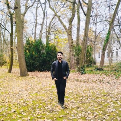 malisafdar_'s profile picture. It is all about MAS Philosophy. PhD Scholar of Law and Philosophy at FAU
