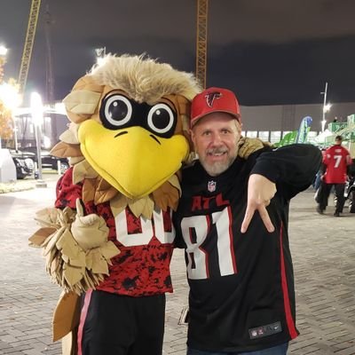 Associate  Professor of Management. Historical Researcher. SAM Coach.  Atlanta Falcons and United Fan. Opinions are my own and often incorrect. Vegas expert.