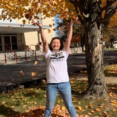 If the stars were made to worship, so will I😇✨ Insta: @maggieggriffith Tiktok: @maggieggriffith College of the Ozarks❤️