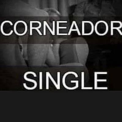 soy single corneador de Durango mx. discreto y complaciente. parejas y mujeres solas de Durango a sus
órdenes .muy hot. buena herramienta