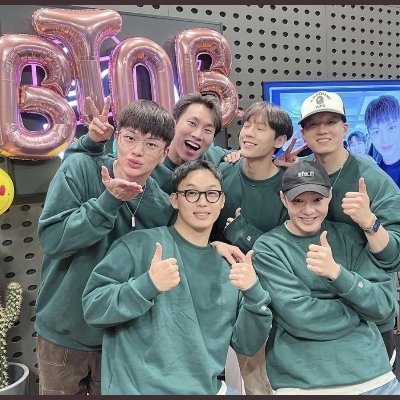 Eunkwang is my sunshine ☀
Block/mute toxic accts. Peace & Love only