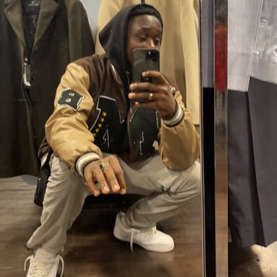 elormameza's profile picture. 