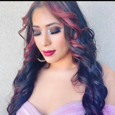 🌸Make Up Artist🌸Hair Stylist🌸Skincare Guru🌸Wellness Products 🌸Graphic Designer🌸 Video/Pics Edits🌸 💝CEO @CynCartier✨ BOOKINGS: CartierCyn@gmail.com📥