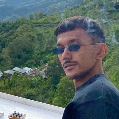 kodok22sombong's profile picture. dumelanku