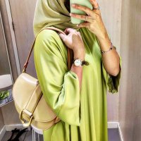 Lyly (@lylysofea) 's Twitter Profile