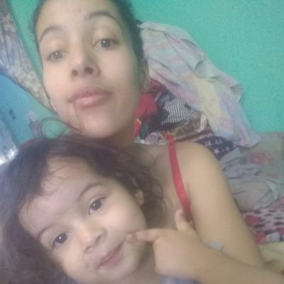 LidianiMonteiro's profile picture. Diarista com orgulho🙏❤️
familia minha base💎👨‍👩‍👧‍👧
jujuh👧🏻 💎loloh👧🏻💎.   SIGO TODOS SE VOLTA ♻️