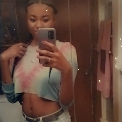 dawnyae161's profile picture. Instagram Facebook Snapchat Pinterest age 27 single