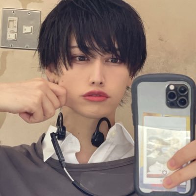 永瀬廉が大好きなオスティアラです👑◼ 【ジャニーズ男子】という名前のYouTubeチャンネルでジャニーズ系の動画出してます！！平野紫耀さん主演のドラマにチョイ役した✌️ 本垢(@AtRandom_Shu) /中島健人 虹ジャス TikTokはコチラ▶︎ https://t.co/zK8Q51SLhk