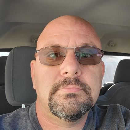 Rob_G_Miles's profile picture. Self Employed business man. Living everyday the best way I can.