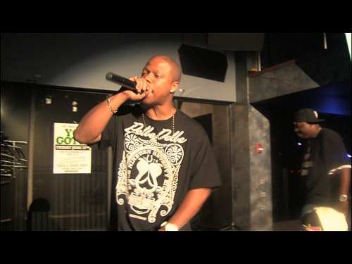 MAN OF RESPECT CD COMING SOON...I DO IT ALL BCUZ I WANT IT ALL...LAY IT DOWN..!