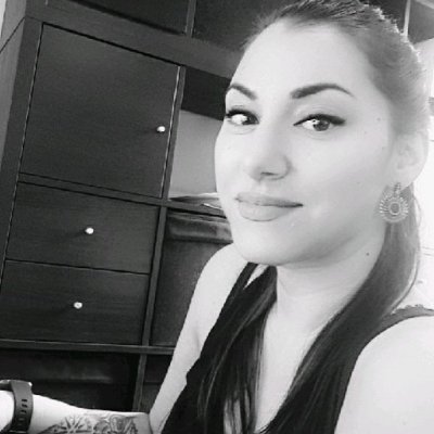 Talent Partner for Product & Engineering @ Moneybox. Gamer, scientist, metalhead, the exact opposite of a serious person.