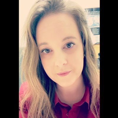 Canadian | Figure skater | Animal lover | Traveller