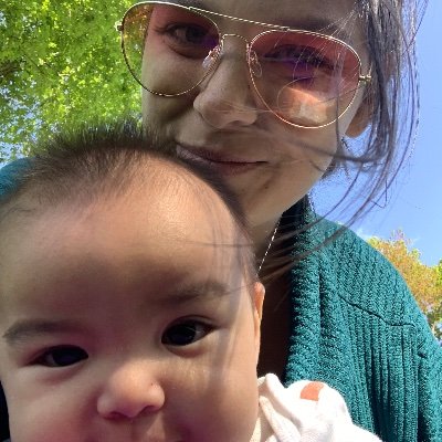 AnneSimoneV's profile picture. “ADD momma, Dyslexic and perplexing. Also, I like cats.” Haiku about nonsense and me -  Organize your leads, organize your life- https://t.co/oLIaMAhWOZ