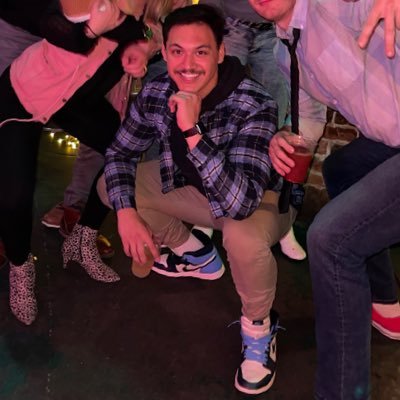 ItsVictol2's profile picture. Alright Alright Alright.