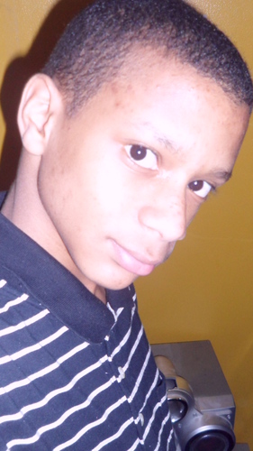 My name  Quinton.And things that interest me Nature,,Colorful things ,Music,Quotes,Animals ,Fashion,Computers!,Peace and Life