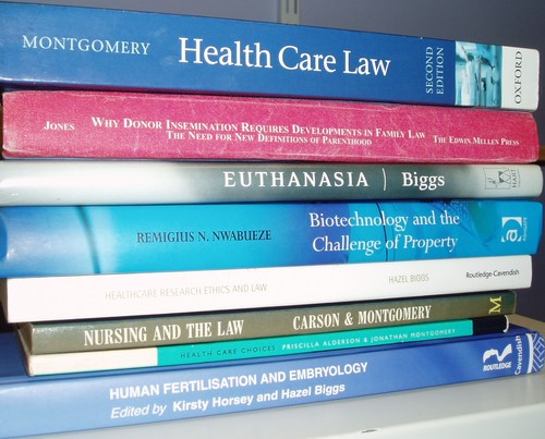 A network of people interested in health ethics and law at the University of Southampton, but views tweeted are our own. We blog at http://t.co/61j3Rliv5e