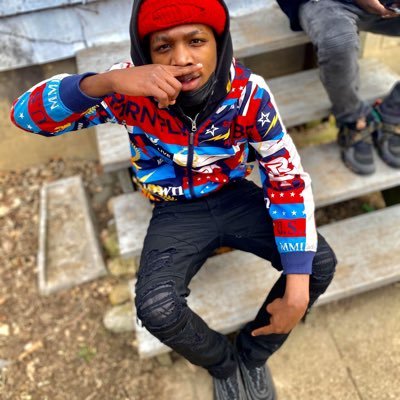 TreysooTwoSqaud's profile picture. lan tryna talk 💯 5, 6, 7,8, SLAM DA RAKES WE GDK😁😎!#LLR🙏🏾🕊#LLN🕊🙏🏾.