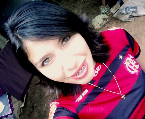 Tatiannegs's profile picture. (...) Quando se é  preso pela sua liberdade de escolha, você se torna livre para se prender ao que te fizer feliz! .

Autora: Tatianne Gonçalves