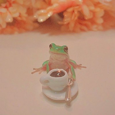 y_e_z_'s profile picture. 