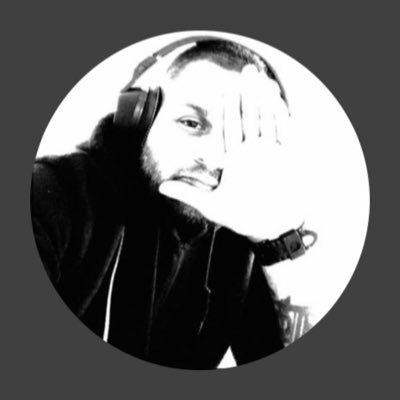 mykaL_mayhem's profile picture. 