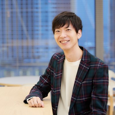 toshiyassk's profile picture. パートナーと共に新たな金融サービスを共創するMoney Forward Xでデザインコンサル、デザイン人材育成の支援をしています。組織に合わせたデザインスキル設定、ビジョン構想のための創造力をテーマに研究しています。ビール🍺／ベース🎸／読書📚が好きです。