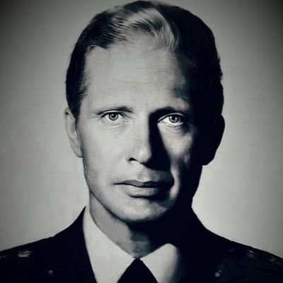 Volotofblue's profile picture. ‏تیمسار سپهبد نادر جهانبانی