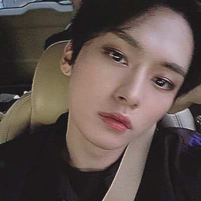 louvchn's profile picture. for #방찬