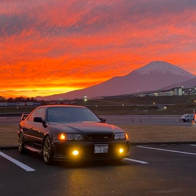 SgenAtakuS's profile picture. 24歳 🚗:JZX100 🏍:MC22【@SayakaNeon】 無言フォローお許し下さい。