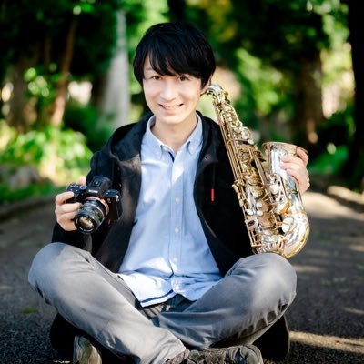 ♩Music Photographer ♪音楽家の宣材写真やコンサートを撮影📸 ♫撮影実績延べ1000名以上🎺 ♬音楽が聞こえるような写真をお届けします。 🎶音楽家向けのブランディングやプロモーションの勉強会を定期開催。 🎼写真で日本の音楽を変えたい 🎷インスタもぜひ→@bloom4123