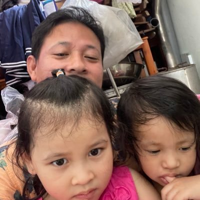 HunhcTng7's profile picture. Nhăn nhó