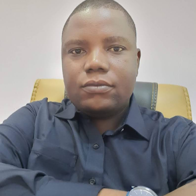 JuliusInsoluti3's profile picture. 