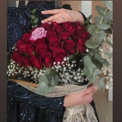 aysegullerknn's profile picture. 